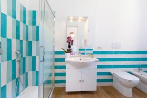 Kúpeľňa v ubytovaní Estate4home - SOFIA FLORA