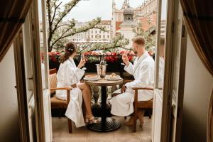 Goście zatrzymujący się w obiekcie The Bonerowski Palace Boutique Hotel