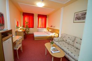 Imagem da galeria de Platan Hotel em Debrecen