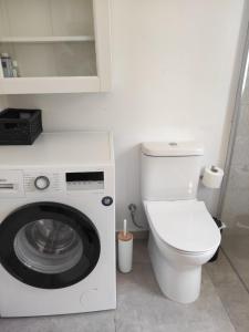 Ένα μπάνιο στο Aelio +13 φωτογραφίες