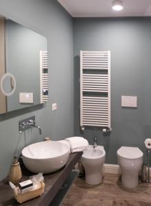A bathroom at Household Settembrini