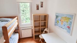 Posteľ alebo postele v izbe v ubytovaní Opatija 10 Apartment with parking, 300m to the sea
