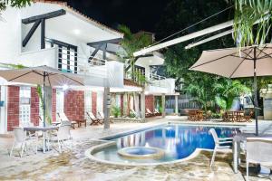 Bassein majutusasutuses Santorini Villas Santa Marta või selle lähedal
