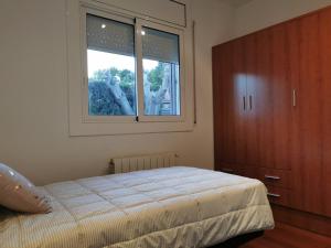 Posteľ alebo postele v izbe v ubytovaní Villa Playa y Montaña