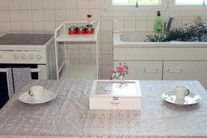 Kuchyňa alebo kuchynka v ubytovaní Maison calme et idéalement placée caen/st contest