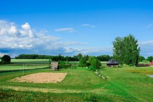 Afbeelding uit fotogalerij van Kivimaa Puhkemaja in Tiidu