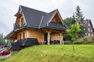 Budova, v ktorej sa dovolenkový dom nachádza