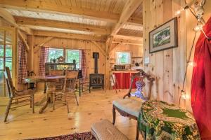 Gallery image of Kennebec River Cottage quarter Mi to Boat Ramp! in Bath +34 photos