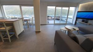 Istumisnurk majutusasutuses Porto Vista Penthouse Kumbor