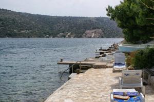 Fotografia z galérie ubytovania Apartments by the sea Rogoznica - 11425 v Rogoznici