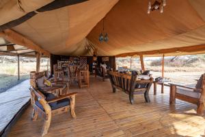 Restaurace v ubytování Mawe Tented Camp