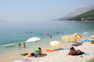 Fotografia z galérie ubytovania Apartments by the sea Zaostrog, Makarska - 2816 v Zaostrogu