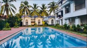 Kolam renang di atau dekat dengan Studio in Riviera Sublime