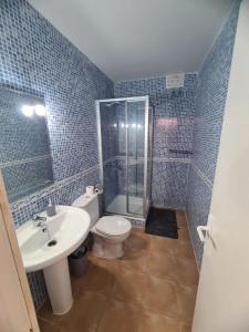 Koupelna v ubytování Casa Francisco, Pool - WiFi - FuerteventuraBay + 23 fotografií
