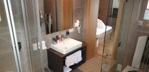 Fotografie z fotogalerie ubytování Hotel Garni Jägerheim v destinaci Serfaus + 37 fotografií