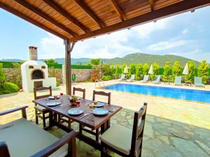 Gallery image of Villa Kayakoy 3 in Fethiye