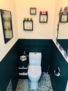 Łazienka w obiekcie KOSI Thermen-Vulkanland Appartement