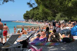 Fotografia z galérie ubytovania Apartments by the sea Baska Voda, Makarska - 17786 v destinácii Baška Voda
