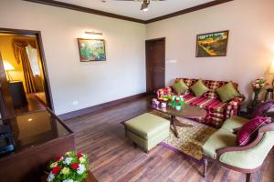 Istumisnurk majutusasutuses The Carlton Kodaikanal