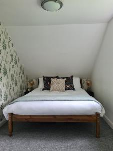 Giường trong phòng chung tại Park House Self-Contained Annex