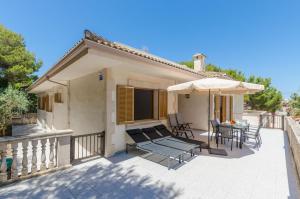 Zdjęcie z galerii obiektu YourHouse Villa Canta town house w Playa de Muro