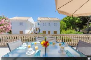 Zdjęcie z galerii obiektu YourHouse Villa Canta town house w Playa de Muro
