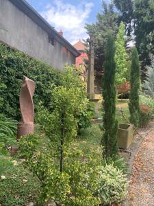 Vonkajšia záhrada v ubytovaní Proche Colmar - Loft dans un ancient couvent du XVIIème siècle
