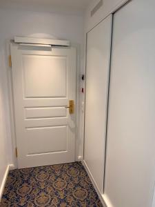 Galeriebild der Unterkunft ART HOTEL HOUSE ONE in Baden-Baden