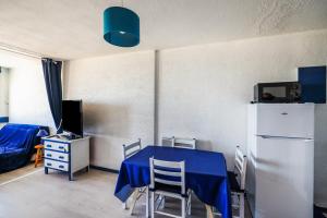 Et tv og/eller underholdning på Le front de mer + 3 billeder