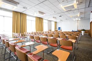 Zona de afaceri și/sau sala de conferințe de la Novotel Torino Corso Giulio Cesare +137 fotografii