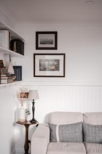 A bed or beds in a room at Walton House