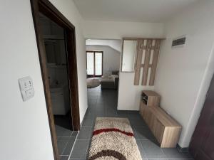 Letto o letti in una camera di Mokra Gora Central Apartments
