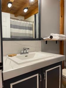 Koupelna v ubytování Maison Napoléon B&B + 37 fotografií