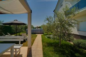 Zahrada ubytování BLACK DIAMOND Apartment
