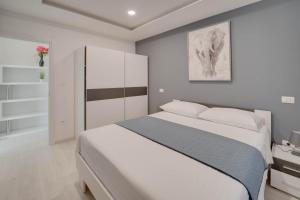 Postel nebo postele na pokoji v ubytování BLACK DIAMOND Apartment