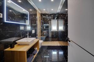 Koupelna v ubytování BLACK DIAMOND Apartment