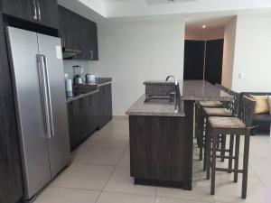 萨利纳斯Ecuabook Aquamira 6D malecón Salinas的相册照片