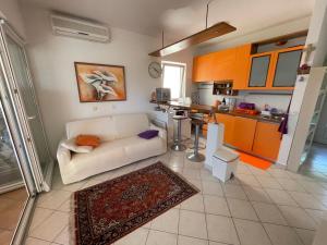Fotografie z fotogalerie ubytování Exclusive Apartment Croatia Sun and Sea View - Garden and Free Parking - Zrce v Novalji