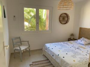 Posteľ alebo postele v izbe v ubytovaní Saint Aygulf - a 250m de la mer- 3 pieces 45m2