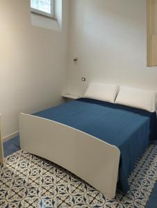 Posteľ alebo postele v izbe v ubytovaní La Bomboniera B&B Amalfi coast
