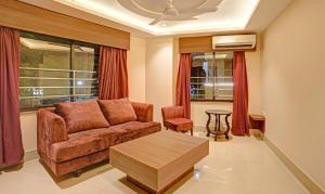Treebo Indrapuri Hotel & Resort, Siliguri Junction的休息区