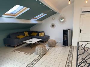 Fotografia z galérie ubytovania Superbe loft avec terrasse à 2 pas du palais des papes v Avignone
