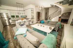 Χώρος καθιστικού στο Riverside Plaza