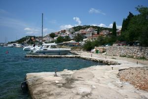 Fotografie z fotogalerie ubytování Apartments by the sea Tisno, Murter - 11289 v destinaci Tisno