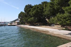 Fotografie z fotogalerie ubytování Apartments by the sea Tisno, Murter - 13588 v destinaci Tisno