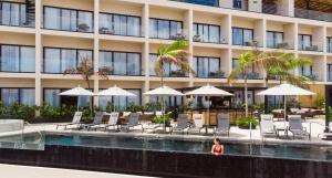 Bazén v ubytování Hive Cancun by G Hotels nebo v jeho okolí