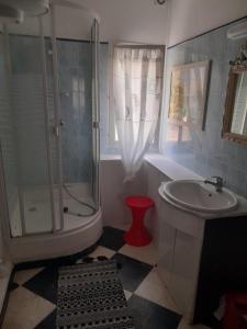 Imagen de la galería de auberge des garrigues, en Nimes