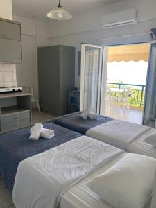 Gallery image of Sindonia beach Apartment's in Psari Forada +30 photos