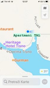 mapa hotelniikiikiikiikiikiikiikiikiikiikiiki w obiekcie TAL w mieście Tisno