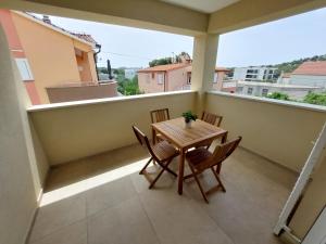 Balkón nebo terasa v ubytování Seashells Apartments Tribunj